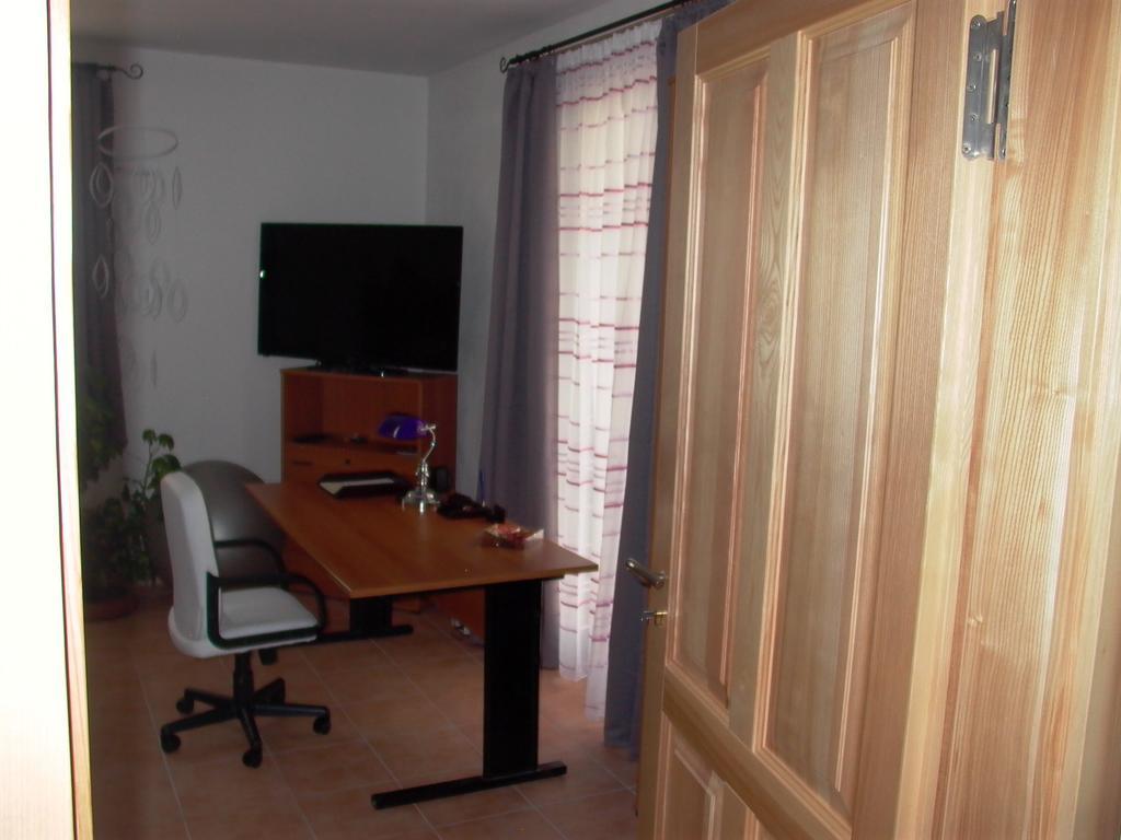 Gaestezimmer Ferienwohnung Villa Alexa, Mit Wallbox Woltersdorf  Δωμάτιο φωτογραφία