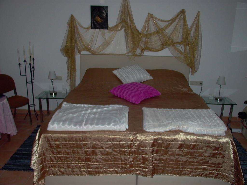 Gaestezimmer Ferienwohnung Villa Alexa, Mit Wallbox Woltersdorf  Δωμάτιο φωτογραφία