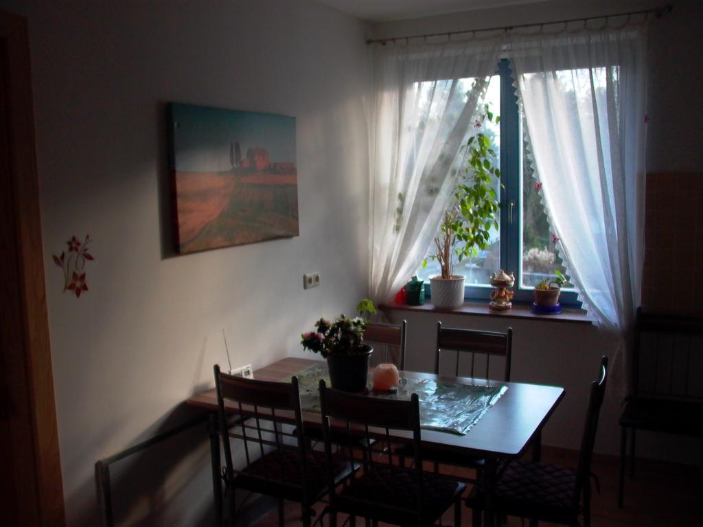 Gaestezimmer Ferienwohnung Villa Alexa, Mit Wallbox Woltersdorf  Δωμάτιο φωτογραφία